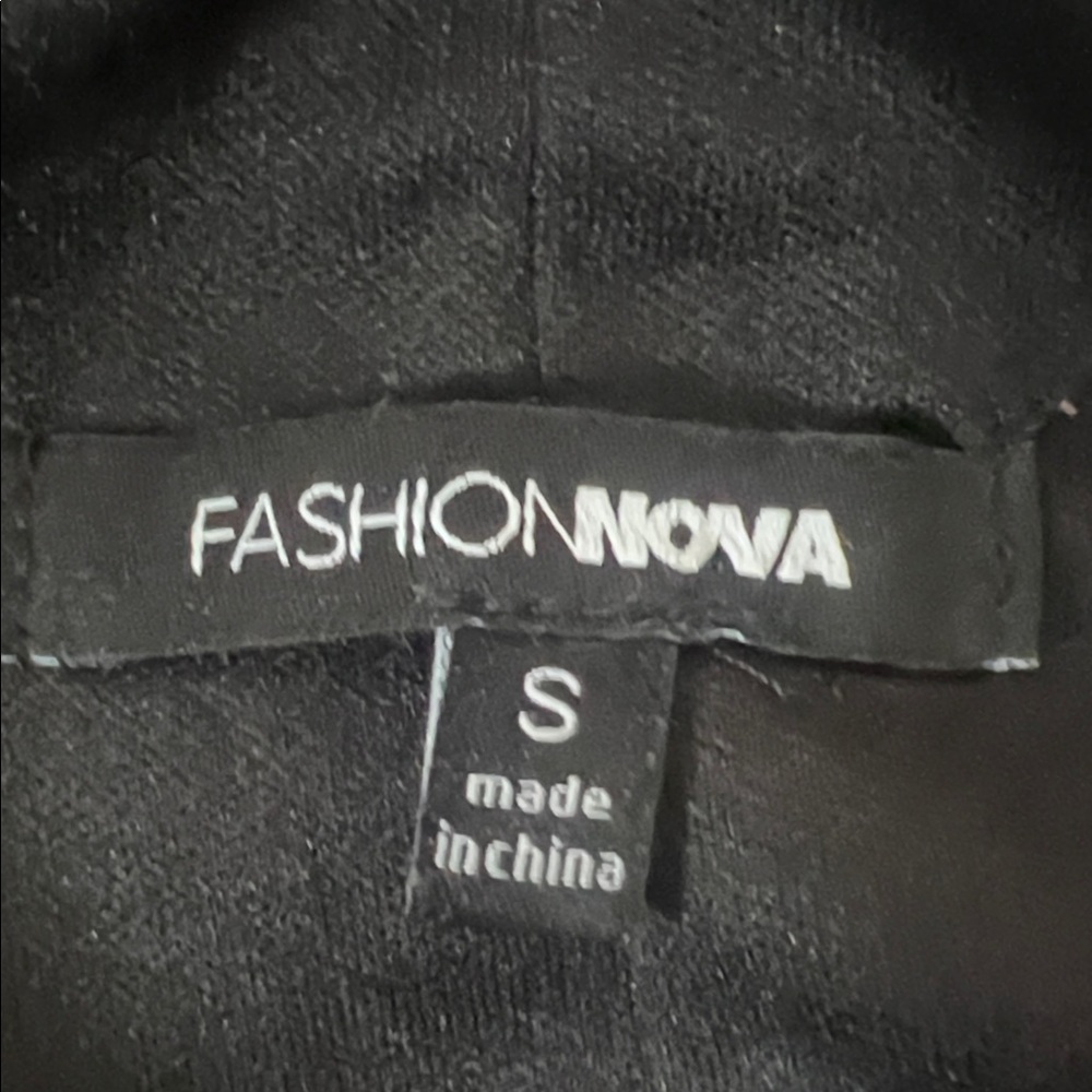 Fashion Nova Black Long Sleeve Dress - Sleek Solid Black - Picture 15 of 16